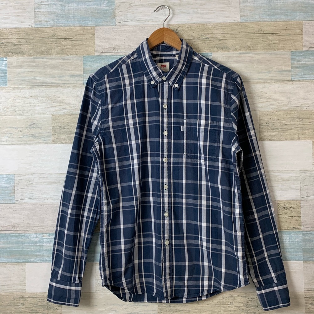Men's Levi's Button Down Shirt
